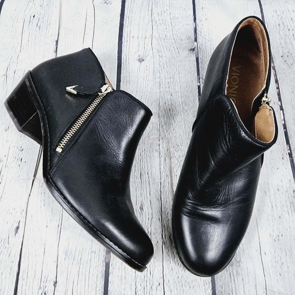 VIONIC | Jolene leather side zip heeled comfort ankle boot